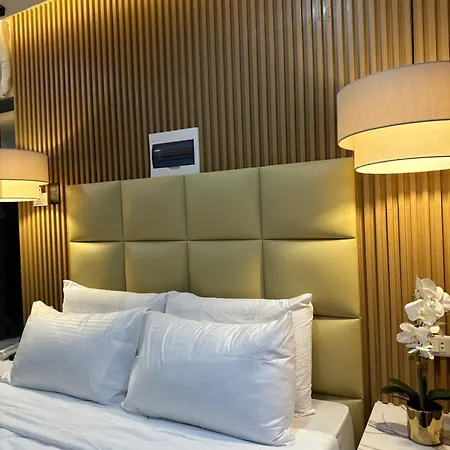 Perc Hotel
